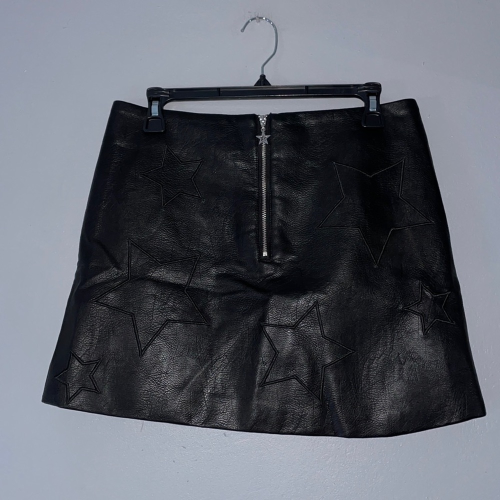 Faux leather star skirt